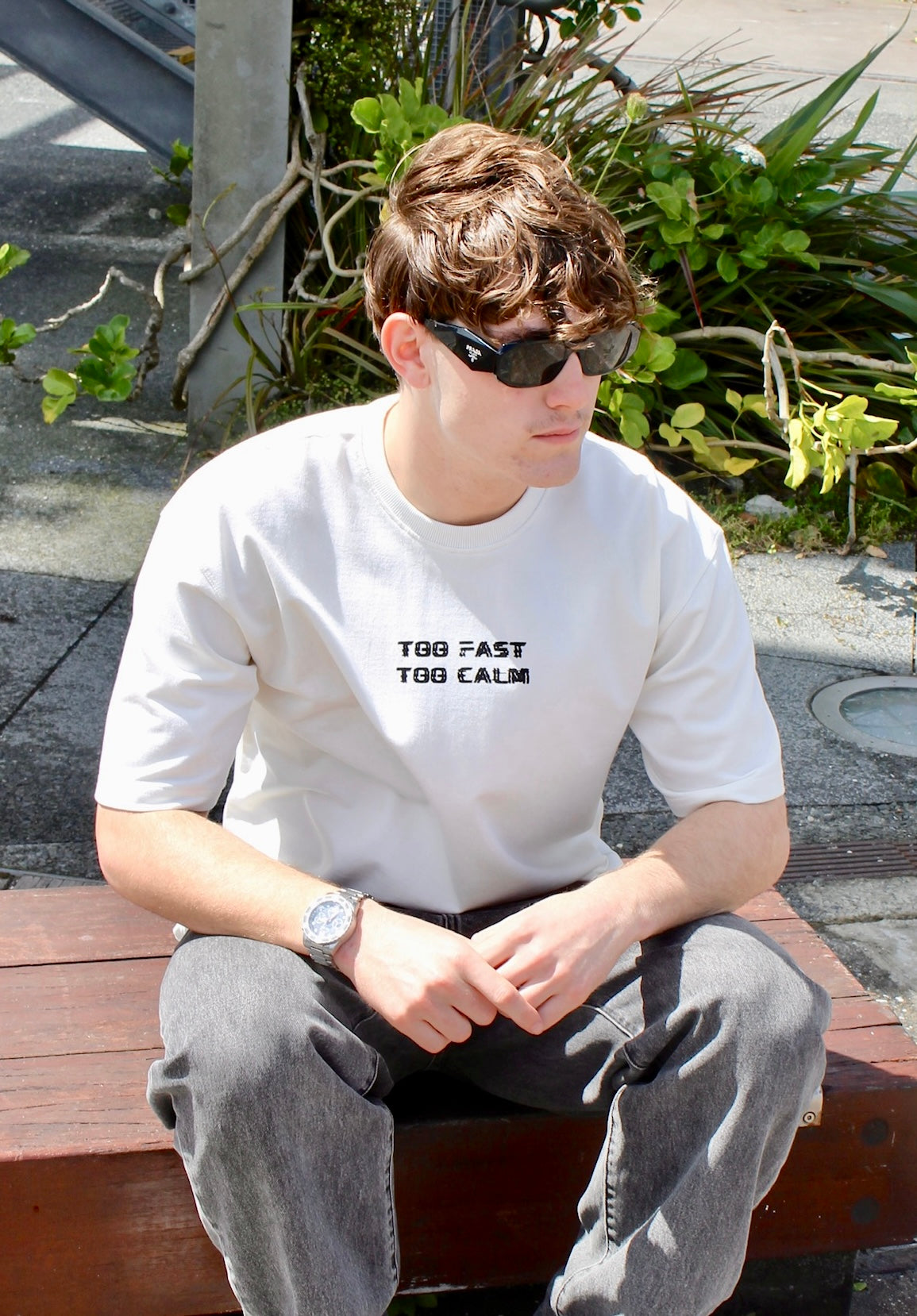 Too Fast Too Calm Heavyweight Tshirt oversize fit